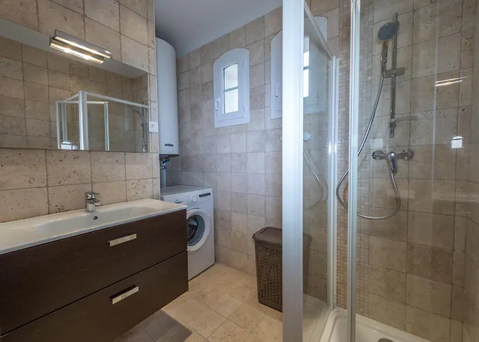 Maisons Jumelees Piana (Corsica)